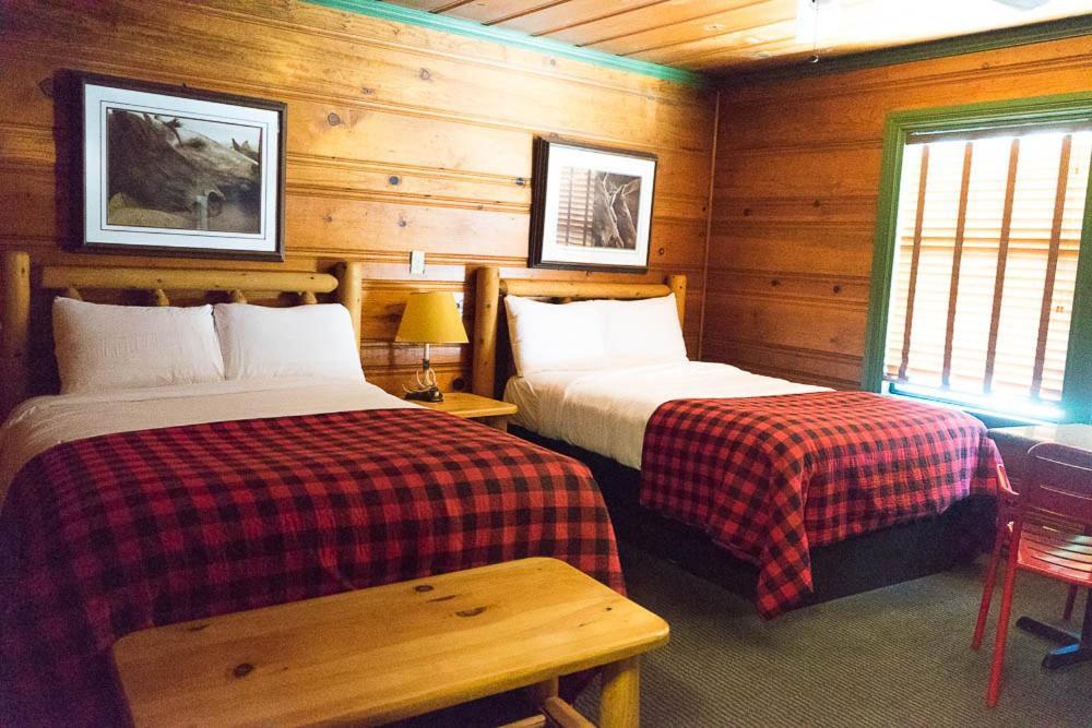 Shaver Lake Village Hotel Eksteriør bilde