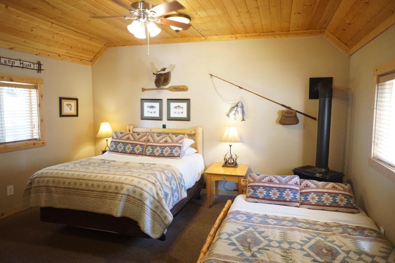 Shaver Lake Village Hotel Eksteriør bilde