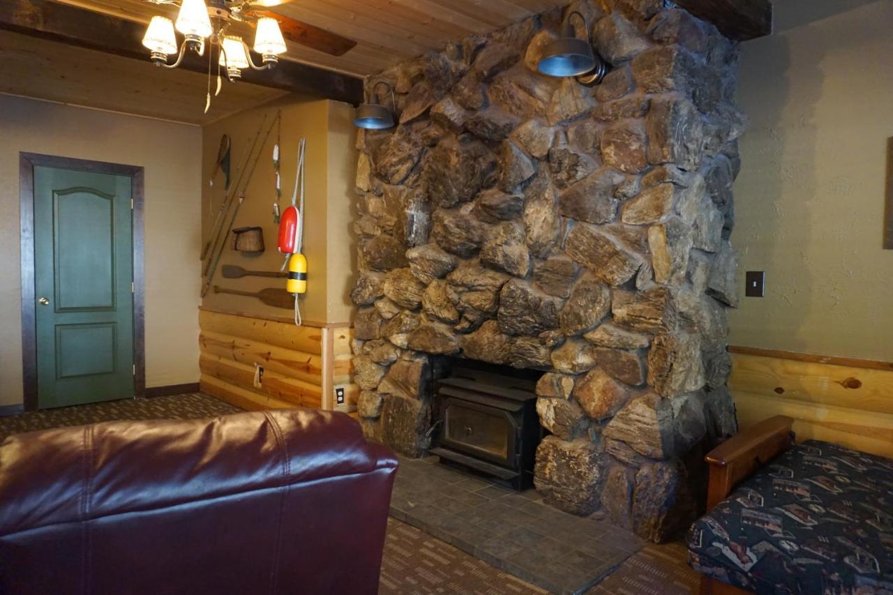Shaver Lake Village Hotel Eksteriør bilde